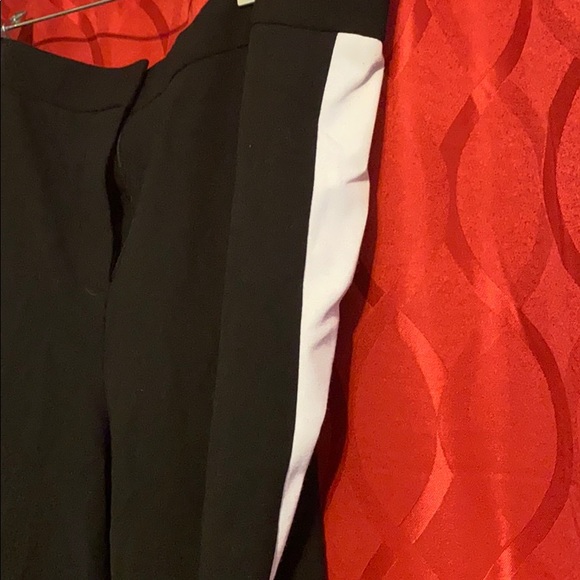 4 for $25 - Picture 2 of 3